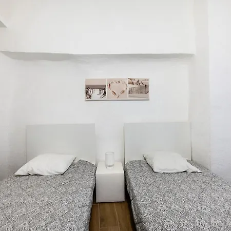 Grand Appartement, Plein Centre Apartment